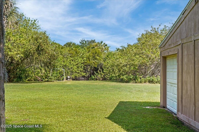 965 Bluegrass Ln, Rockledge, FL 32955 - view of grassy yard
