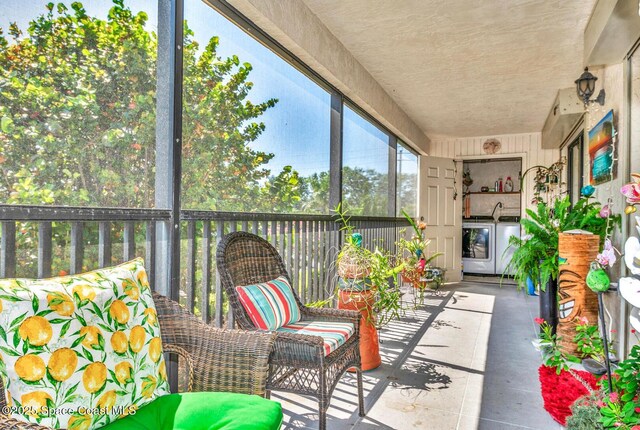 5800 N Banana River Blvd Unit 125, Cape Canaveral, FL 32920 - view of sunroom / solarium