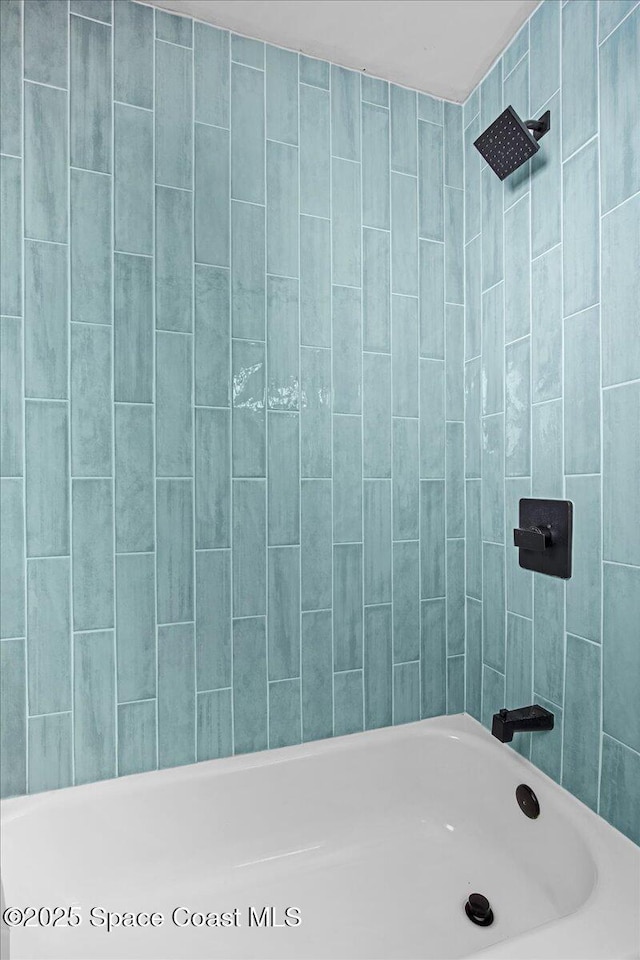 1709 Palm Ridge Rd, Melbourne, FL 32935 - view of full bath