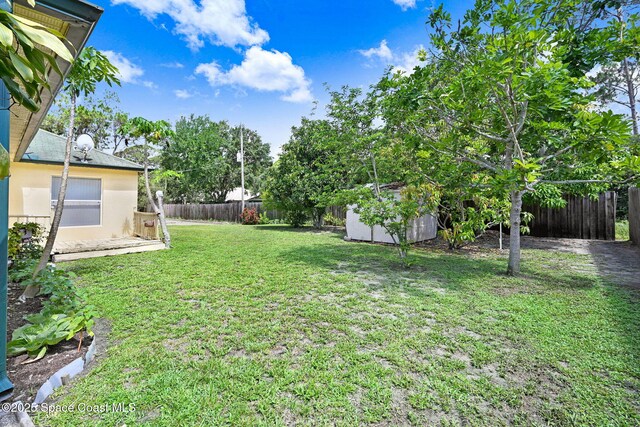 427 Falls Church St SW, Palm Bay, FL 32908 - view of yard