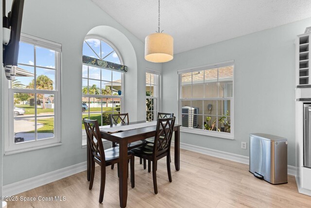 3964 Saint Armens Cir, Melbourne, FL 32934 - photo 4