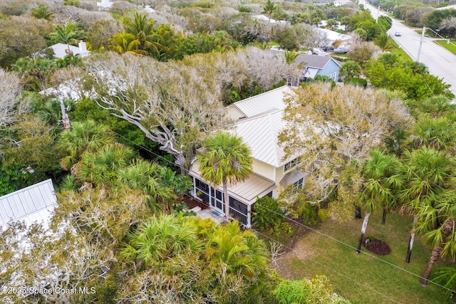 1951 W Sandpiper Rd, Vero Beach, FL 32963 - view of subject property featuring a tree filled landscape