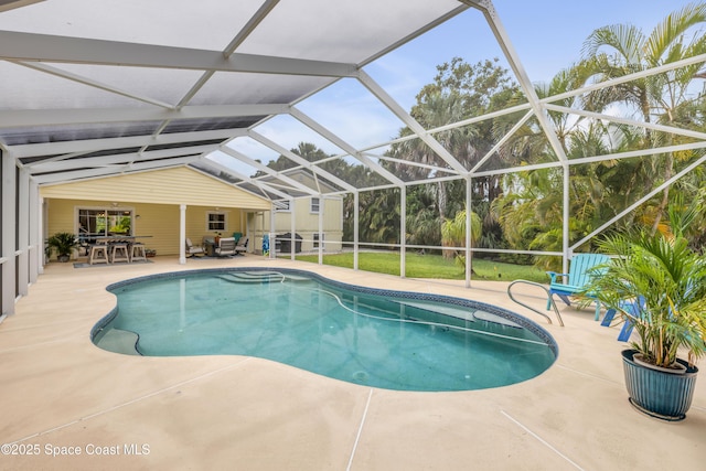2007 Oak St, Melbourne Beach, FL 32951 - swimming pool featuring a patio area and glass enclosure