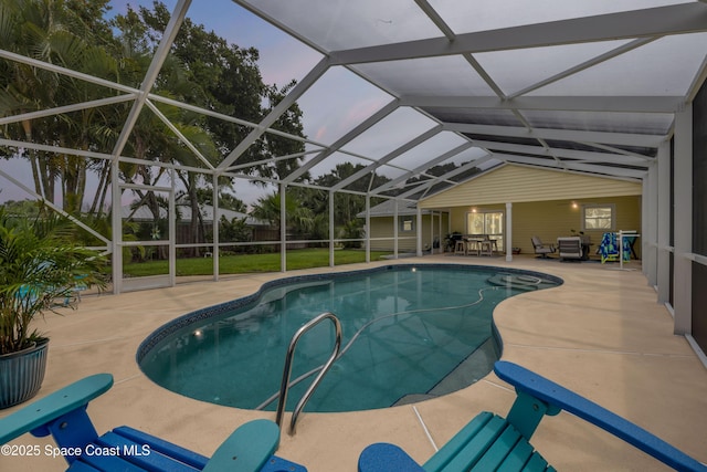 2007 Oak St, Melbourne Beach, FL 32951 - outdoor pool with a patio area and glass enclosure