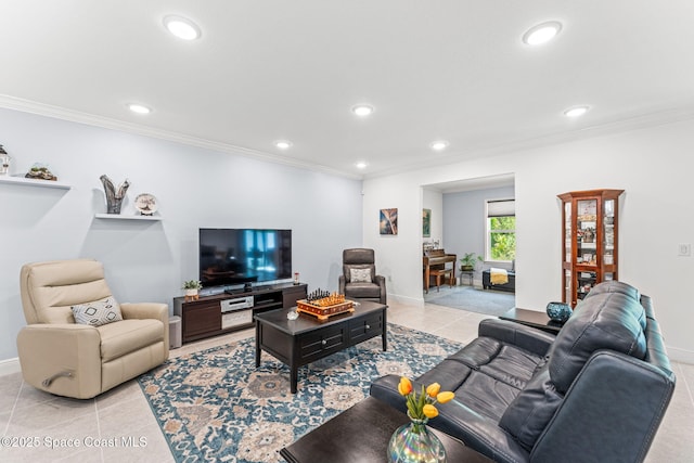 916 Corbin Cir SW, Palm Bay, FL 32908 - living room featuring light tile patterned floors, recessed lighting, crown molding, and baseboards