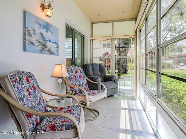 18 Vista Palm Ln Unit 102, Vero Beach, FL 32962 - view of sunroom