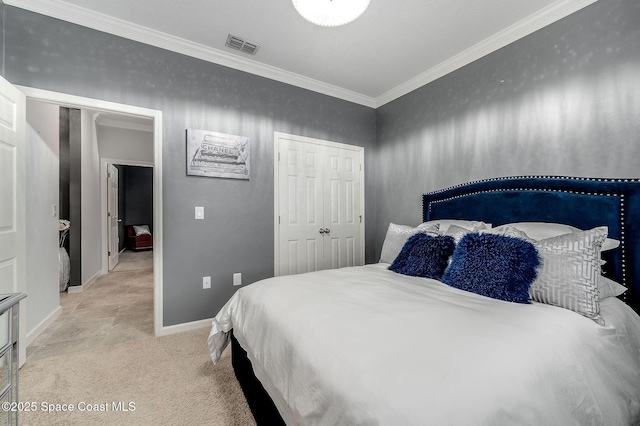 738 Old Country SE, Palm Bay, FL 32909 - bedroom featuring crown molding, baseboards, light carpet, and a closet