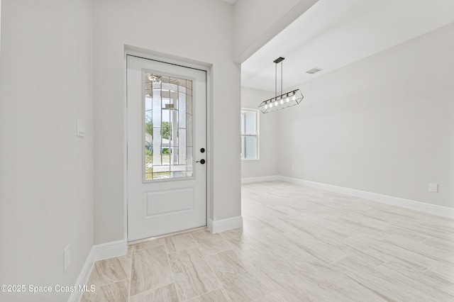 8286 100th Ave, Vero Beach, FL 32967 - entrance foyer with baseboards