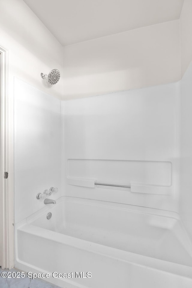 418 N Fiske Blvd, Cocoa, FL 32922 - full bath with shower / bathtub combination