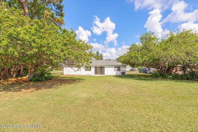 933 Gueld Ave NE, Palm Bay, FL 32905 - view of grassy yard