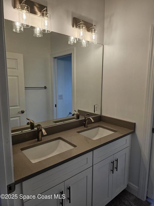 431 Falls Church St SW, Palm Bay, FL 32908 - full bath with double vanity