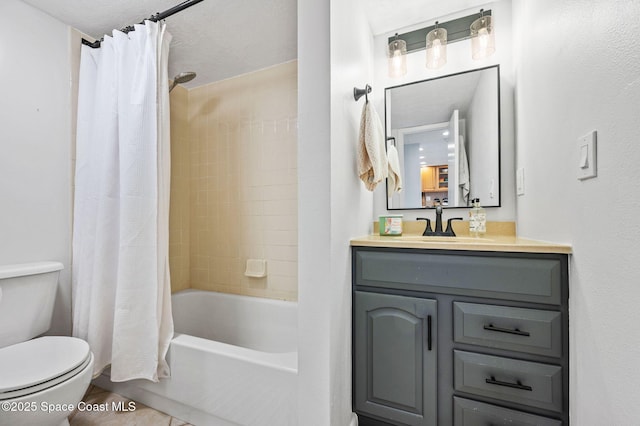 3901 Dixie Hwy NE Unit 301, Palm Bay, FL 32905 - full bath featuring toilet, vanity, shower / tub combo, and tile patterned floors
