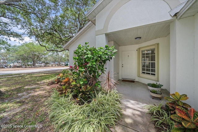 3046 Sebastian Ln, Melbourne, FL 32935 - entrance to property with stucco siding