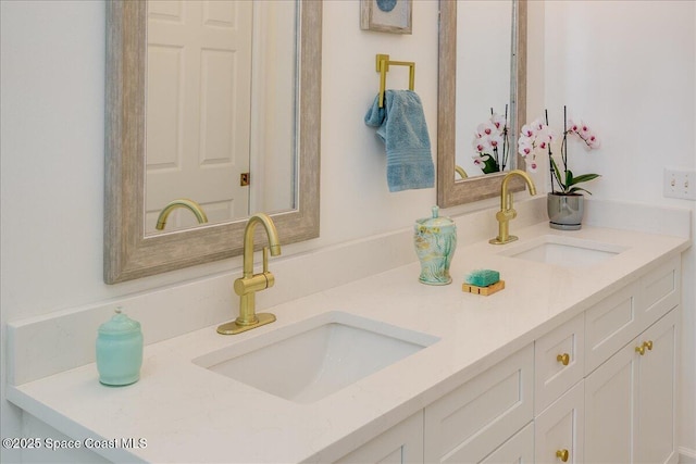 2508 Coral Ridge Cir, Melbourne, FL 32935 - bathroom with double vanity