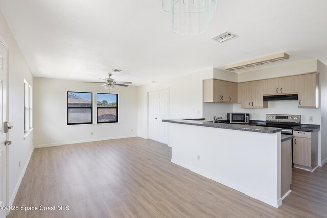 633 Centre Ct SW Unit 202, Vero Beach, FL 32962 - photo 11