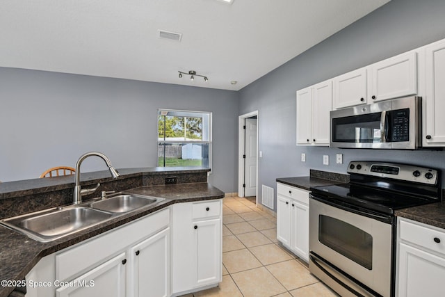 982 Colonial Ave SE, Palm Bay, FL 32909 - photo 10