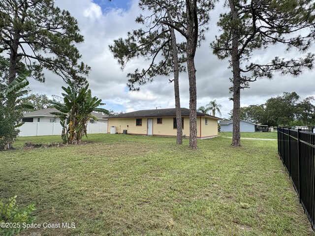 322 Ixora Ave NW, Palm Bay, FL 32907