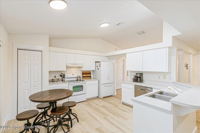 1362 York Cir, Melbourne, FL 32904 - photo 13
