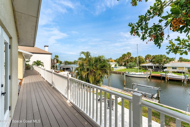 520 Bahama Dr, Indian Harbour Beach, FL 32937 - wooden terrace featuring a water view
