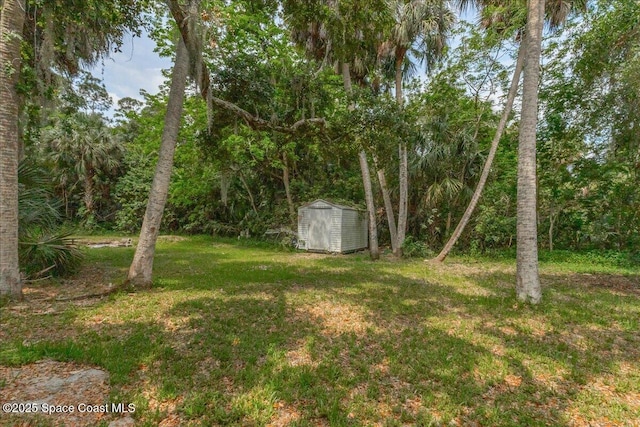 2835 Sunset Rd, Melbourne, FL 32904 - view of green lawn