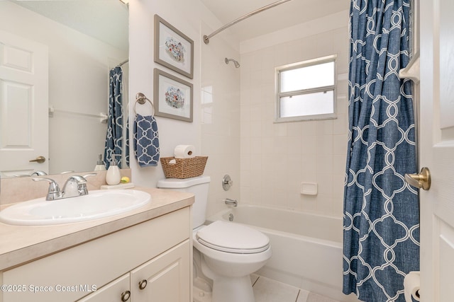2020 Twelve Oaks Dr SE, Palm Bay, FL 32909 - bathroom with vanity, toilet, and shower / tub combo