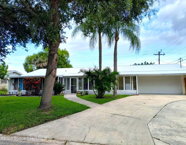 610 Buttonwood Dr, Merritt Island, FL 32953 - photo 1