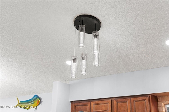 2350 Fallon Blvd NE, Palm Bay, FL 32907 - detailed view of a textured ceiling