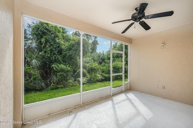 401 Trotter Ln Unit 103, Melbourne, FL 32940 - unfurnished sunroom with ceiling fan