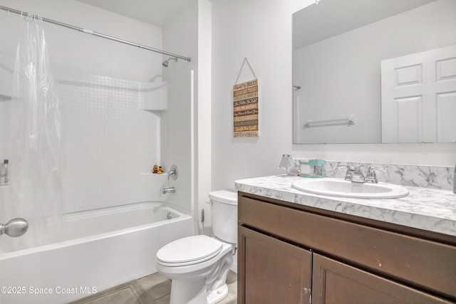 1005 Slocum St NW, Palm Bay, FL 32907 - full bathroom with vanity, shower / tub combo with curtain, toilet, and tile patterned floors