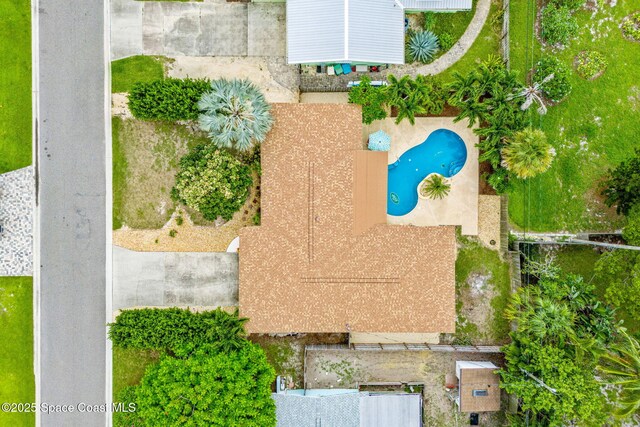 475 Park Ave, Satellite Beach, FL 32937 - bird's eye view of a pool