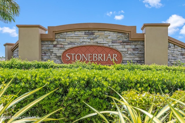 637 Old Country Rd SE, Palm Bay, FL 32909 - view of community sign