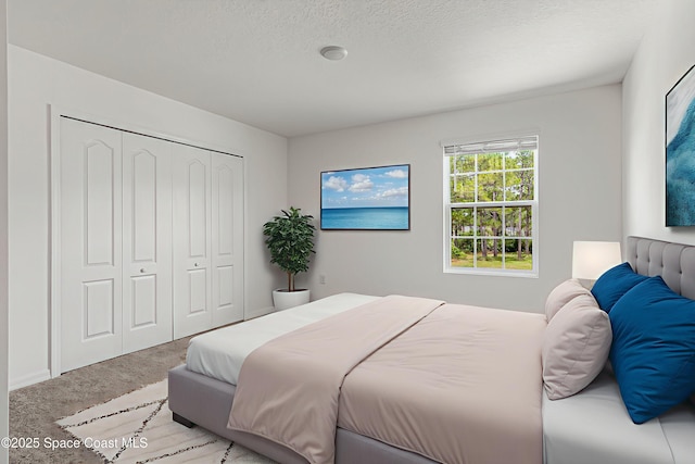 2205 Sapelo Ave SE, Palm Bay, FL 32909 - carpeted bedroom with a closet and a textured ceiling