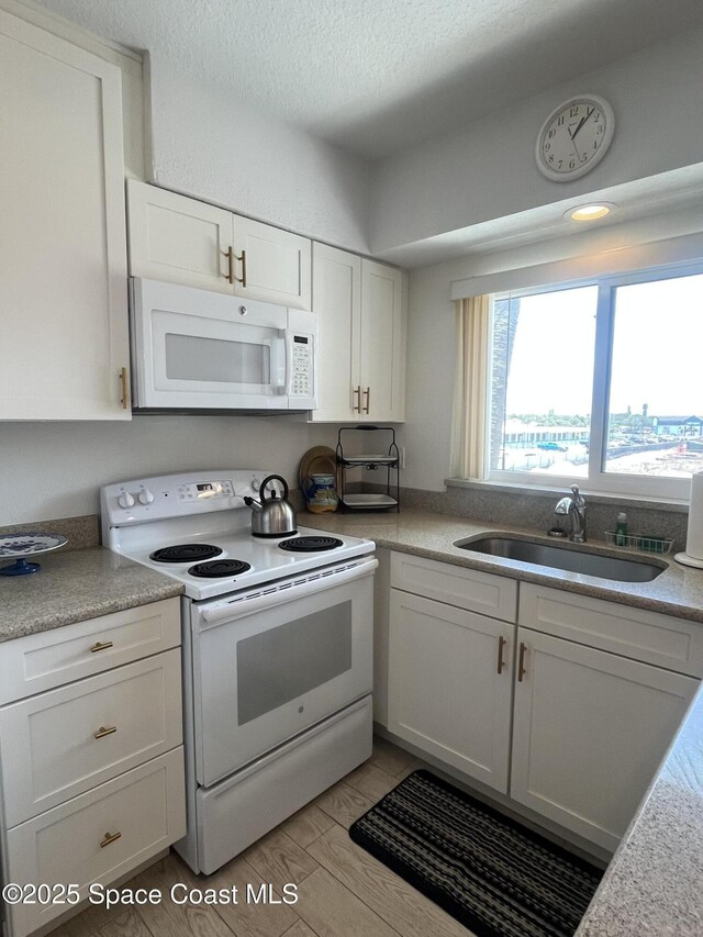 22 Tulip Ave Unit 318, Cocoa Beach, FL 32931