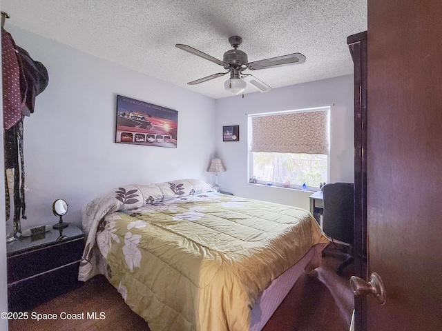 1395 Angler St, Merritt Island, FL 32952 - bedroom featuring a textured ceiling and ceiling fan