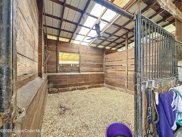 750 SW 91st Pl, Ocala, FL 34476 - view of horse barn