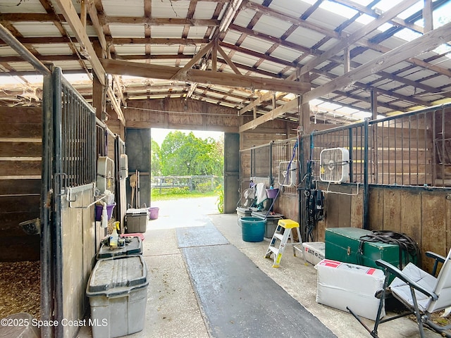 750 SW 91st Pl, Ocala, FL 34476 - view of stable