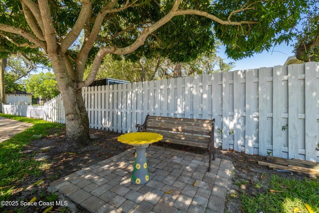1248 Highland Ave, Melbourne, FL 32935 - view of patio / terrace