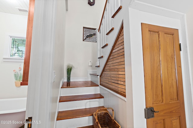 1248 Highland Ave, Melbourne, FL 32935 - view of stairway