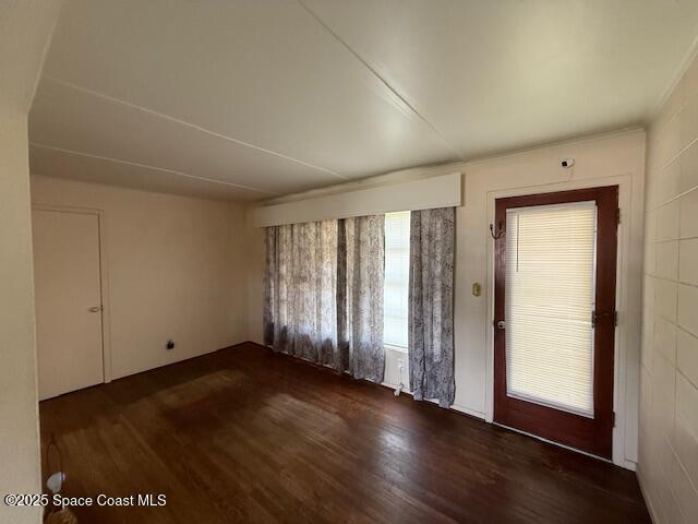 1325 Sun Cir W, Melbourne, FL 32935 - photo 3