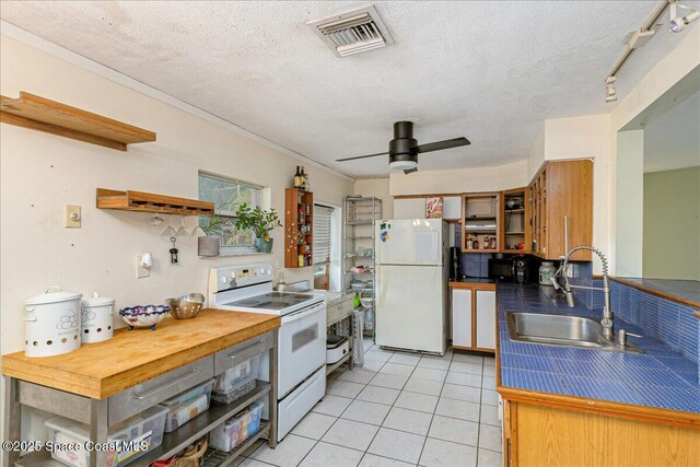7486 Livingstone Ln, Melbourne, FL 32904 - photo 13