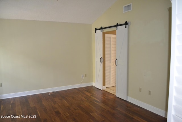 670 Lakewood Ln, Titusville, FL 32780 - photo 9