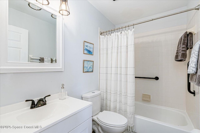 817 Seven Gables Cir SE, Palm Bay, FL 32909 - full bathroom with vanity, toilet, and shower / bathtub combination with curtain