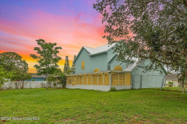 817 Seven Gables Cir SE, Palm Bay, FL 32909 - view of yard featuring a sunroom