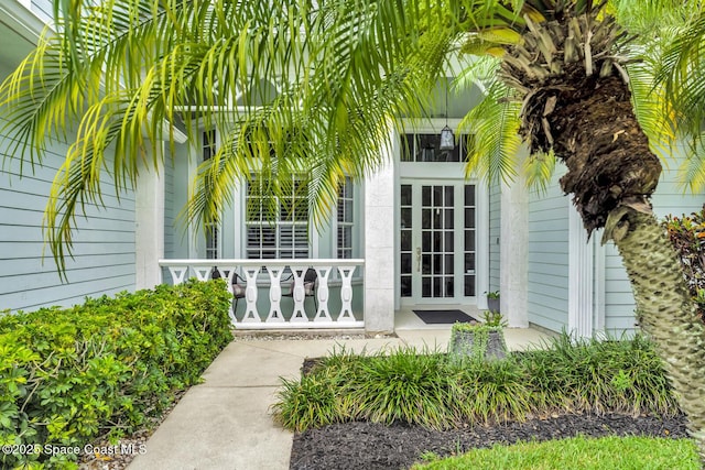 105 38th Ct, Vero Beach, FL 32968 - property entrance with covered porch