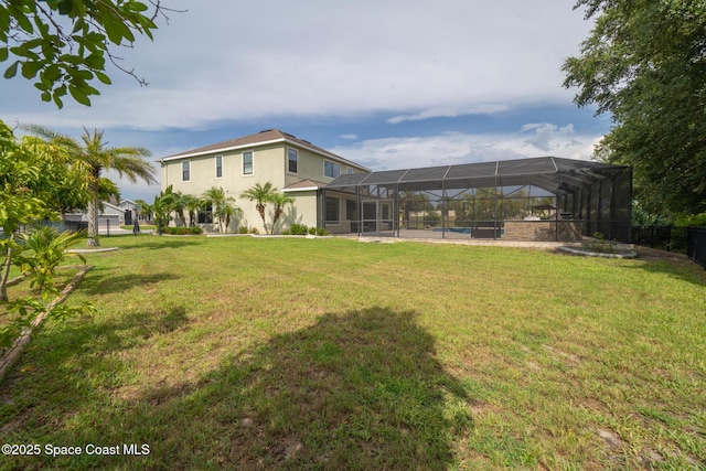 7914 Creshire Ct, Melbourne, FL 32940 - view of yard featuring an outdoor pool and a lanai