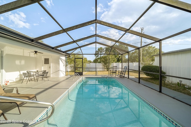 16190 SW 16th Ct, Ocala, FL 34473 - view of swimming pool featuring a fenced backyard, a patio area, a lanai, and a ceiling fan