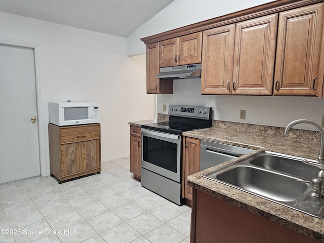 2408 Devonswood Rd, Titusville, FL 32780 - photo 3