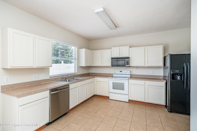 3687 Mount Carmel Ln, Melbourne, FL 32901 - photo 14