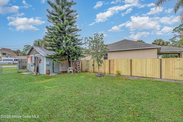 4390 Everglades St, Cocoa, FL 32927 - view of yard featuring a gate