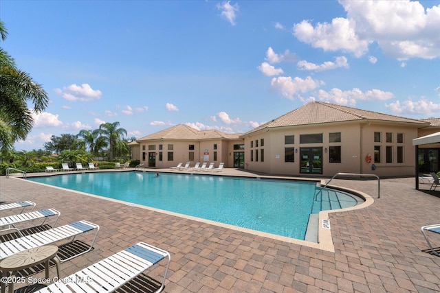 2770 Grand Isle Way SW, Vero Beach, FL 32968 - community pool featuring a patio